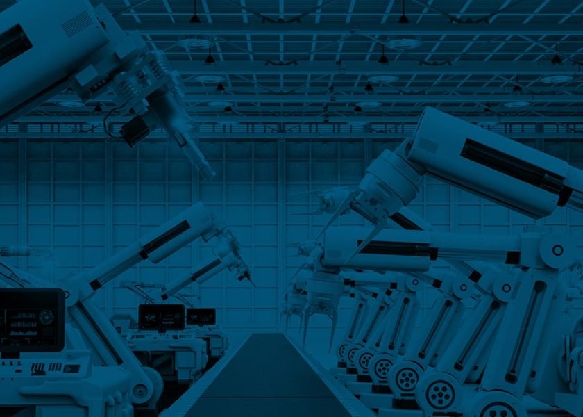 Robôs em uma linha industrial automatizada